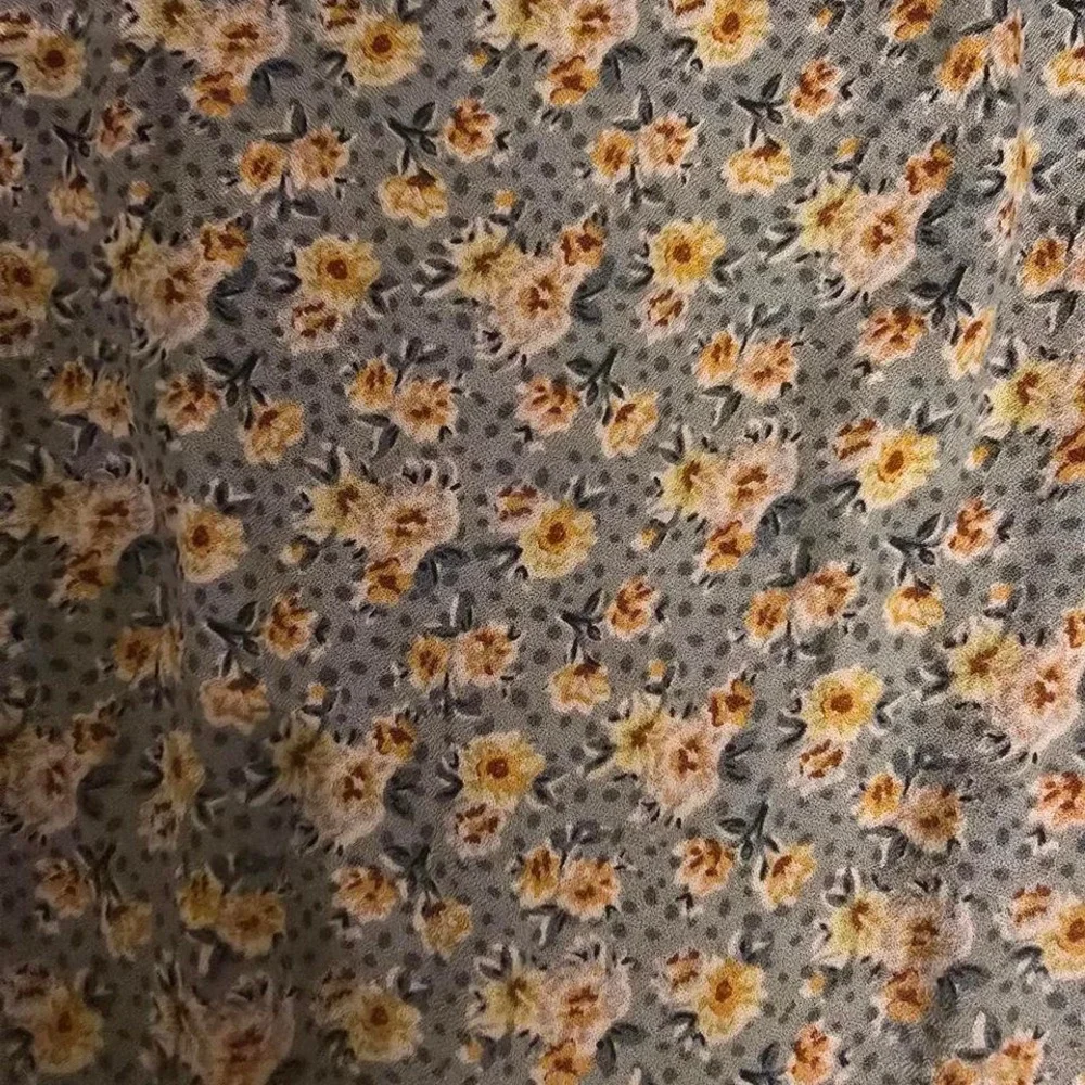 Audrey 3+1 green floral maxi dress with adjustable spaghetti straps, tie-up deta - Picture 5 of 8